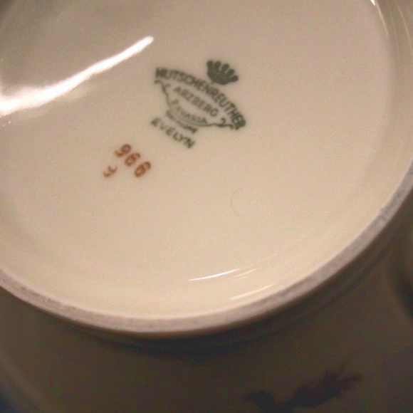 [HUTSCHENREUTHER] Rose and Gold Teapot with Dishes (4 pcs.) - Picture 13 of 16